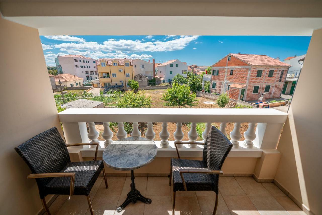 Apartments Janjac Vodice Eksteriør billede